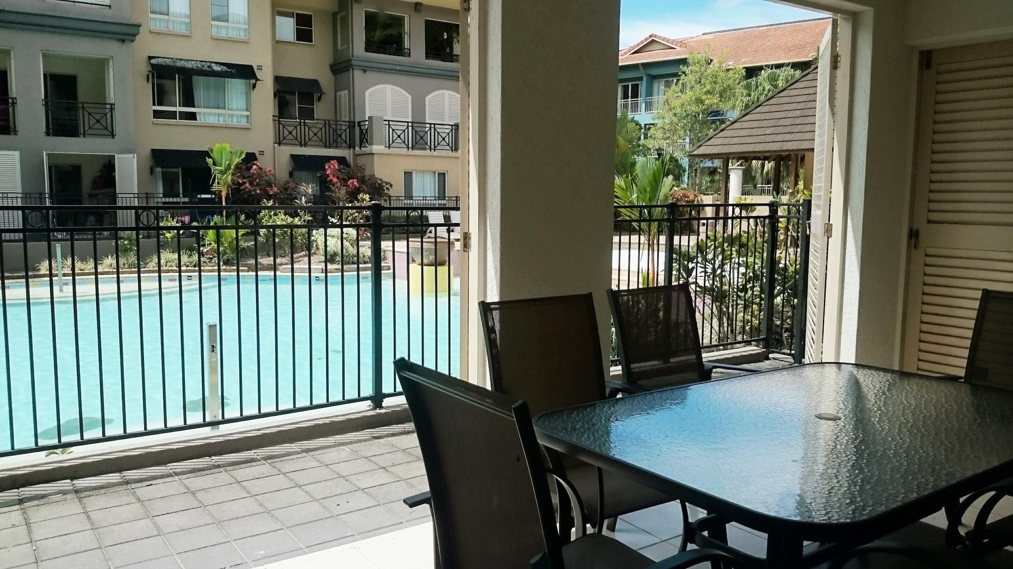 The Lakes Aparthotel